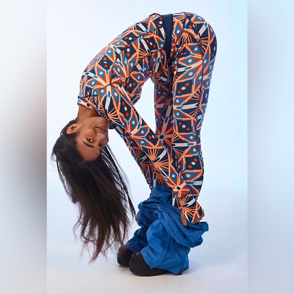 NWOT - FP Movement - Fireside Printed Base Layer Leggings Pants β€οΈπ€π - Picture 2 of 14